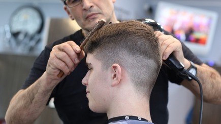 Avis sur les Salons de coiffure à France